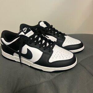 Nike Panda Dunks